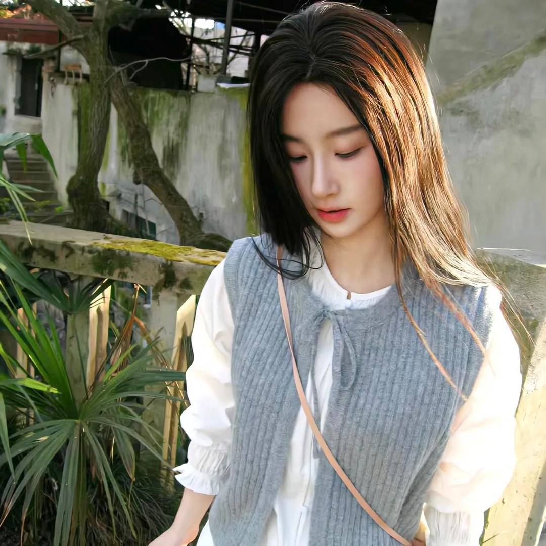 三狼四虎女霸王封面